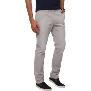 Calça em Sarja Richards Chino Slim Colors