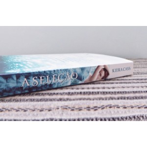 A SELEÇÃO - KIERA CASS NOME - Disney